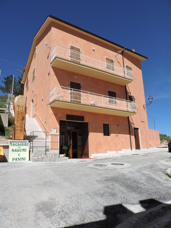Villa Tardioli Castelluccio  Eksteriør billede